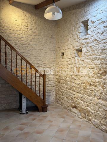 Vente
                Maison67,9 m² - 3 Pièces -
                    SAINT PIERRE D OLERON (17310)
