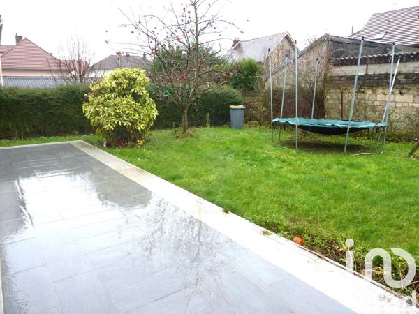 Maison traditionnelle 7 pièces de 142 m² à Nogent-sur-Oise (60180)