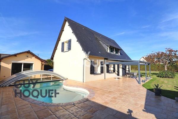 Propriété de qualité avec maison d'amis et piscine