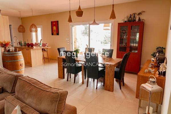 Maison à LES ARCS, 83460 - 7 pièces 198m²