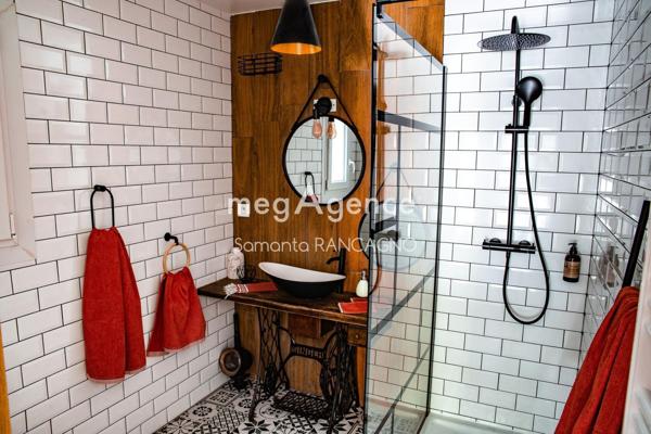 Maison à LES ARCS, 83460 - 7 pièces 198m²