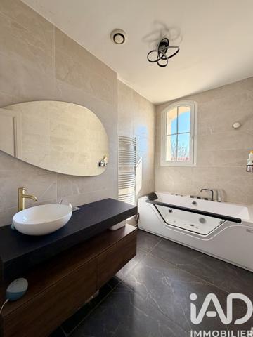 Maison à vendre 5 pièces 160 m² Aytré