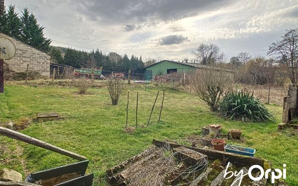 Maison à vendre    5 pièces • 115 m2 Charensat