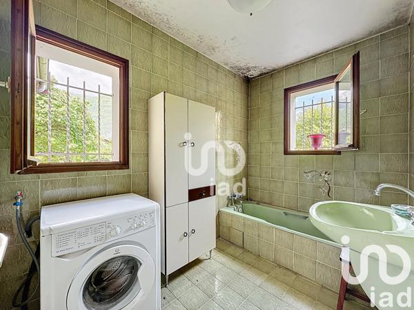 Maison à vendre 6 pièces 138 m² Doussard