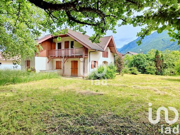 Maison à vendre 6 pièces 138 m² Doussard