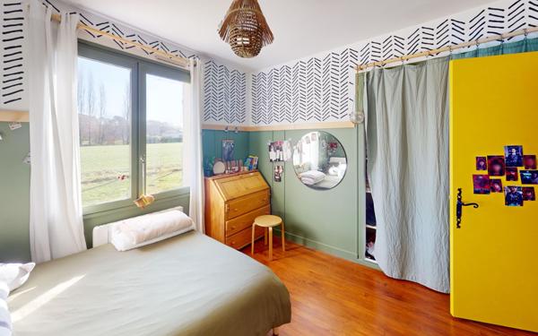 Maison à vendre    5 pièces •  Soustons