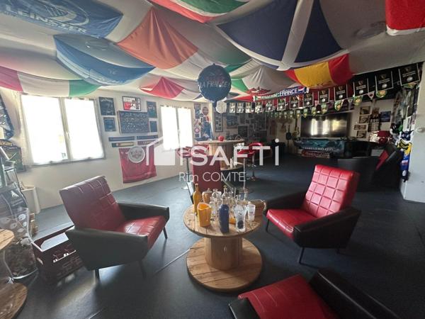 À vendre : Superbe corps de ferme rénové – Charme, volumes et confort au cœur de la nature!!