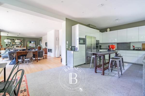 Le Pecq, Maison 7 Chambres -  339 m² à vendre