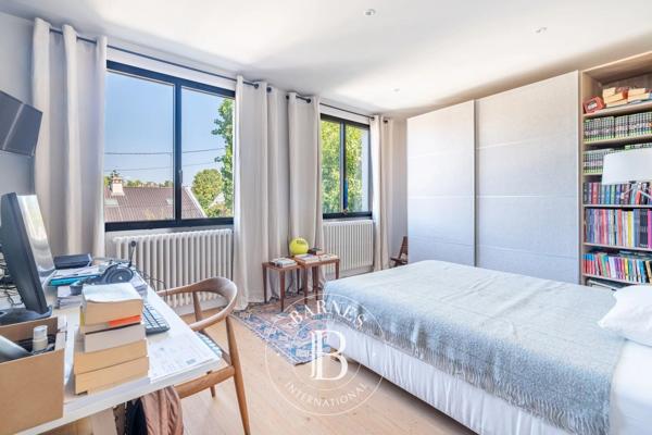 Le Pecq, Maison 7 Chambres -  339 m² à vendre
