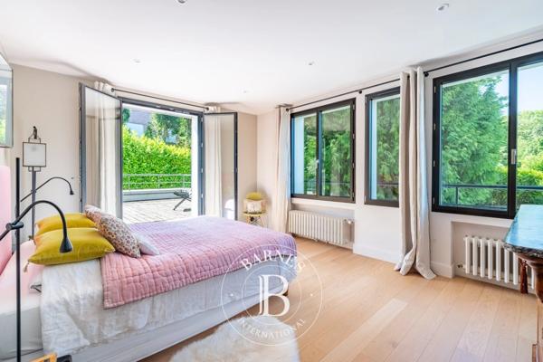 Le Pecq, Maison 7 Chambres -  339 m² à vendre