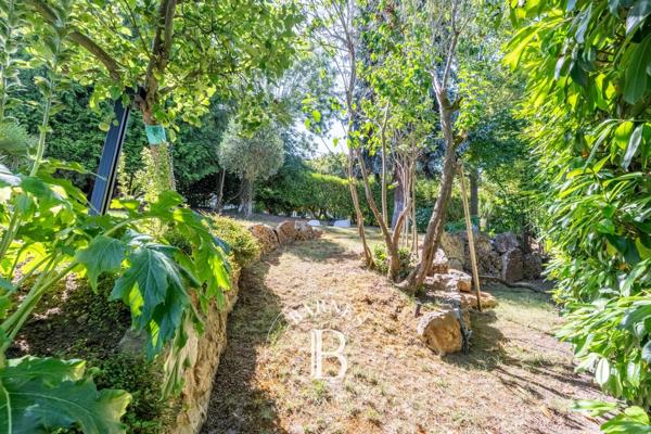 Le Pecq, Maison 7 Chambres -  339 m² à vendre