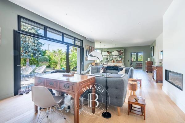 Le Pecq, Maison 7 Chambres -  339 m² à vendre