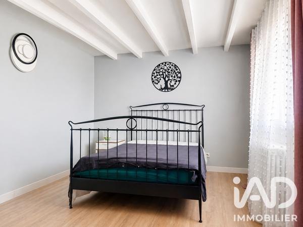 Maison à vendre 11 pièces 278 m² Dourdan