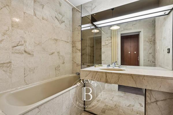Paris 6ème, Appartement 1 Chambre -  54 m² à vendre