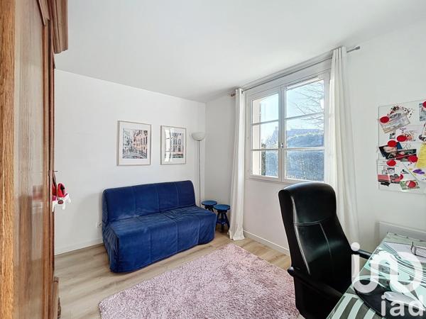 Maison 6 pièces de 163 m² à Ozoir-la-Ferrière (77330)