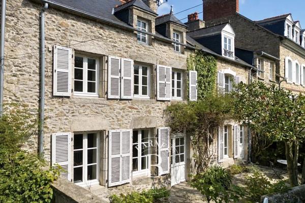 Saint-Briac-sur-Mer, Maison de village  186 m² à vendre