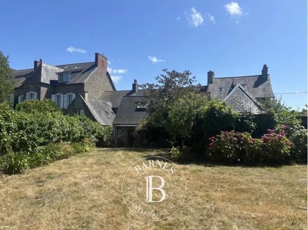 Saint-Briac-sur-Mer, Maison de village  186 m² à vendre