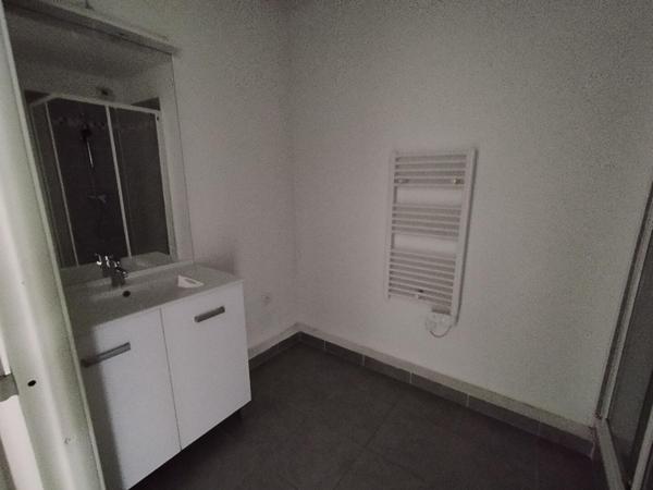 Appartement 2 pièces avec emplacement de parking 13003 Marseille