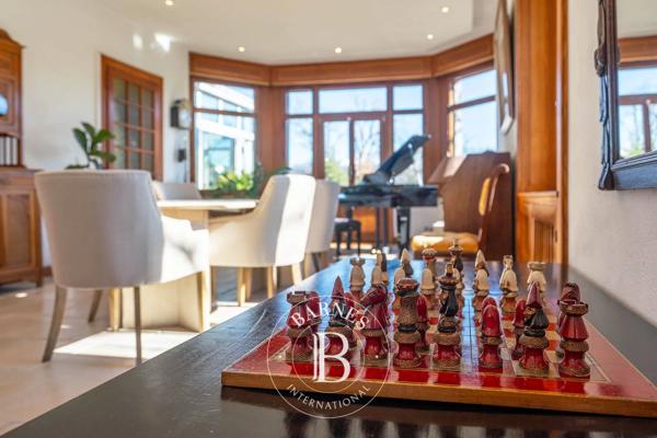 Thonon-les-Bains, Maison 5 Chambres -  425 m² à vendre