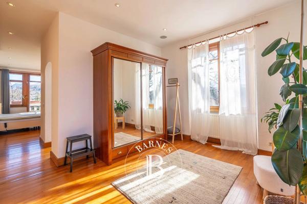 Thonon-les-Bains, Maison 5 Chambres -  425 m² à vendre