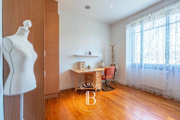 Thonon-les-Bains, Maison 5 Chambres -  425 m² à vendre
