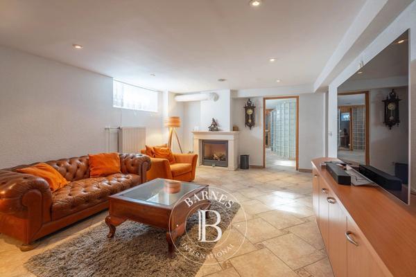 Thonon-les-Bains, Maison 5 Chambres -  425 m² à vendre
