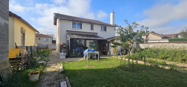 MAISON INDIVIDUELLE 140M2 HAB ET 360M2 DE TERRAIN