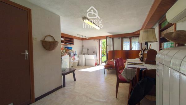 Maison
                                                                                                                                                                                                                                                                                                                        5 pièce(s)                                                                                                                                                                                                          3 chambre(s)                                                                                                                                                                                                          120  m²