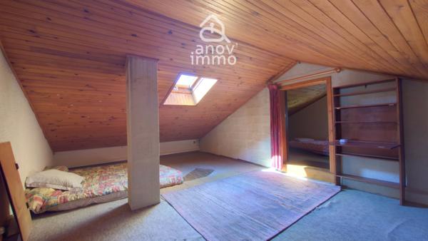 Maison
                                                                                                                                                                                                                                                                                                                        5 pièce(s)                                                                                                                                                                                                          3 chambre(s)                                                                                                                                                                                                          120  m²