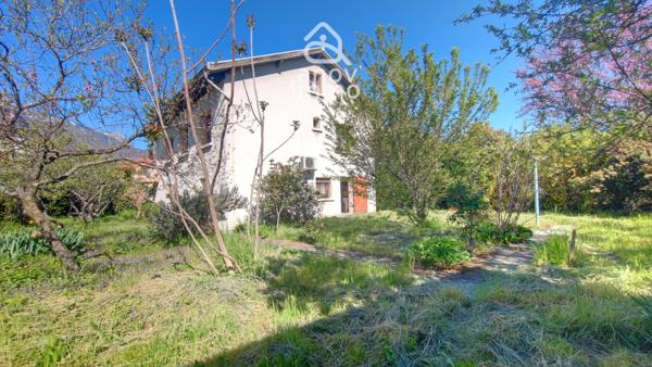 Maison
                                                                                                                                                                                                                                                                                                                        5 pièce(s)                                                                                                                                                                                                          3 chambre(s)                                                                                                                                                                                                          120  m²