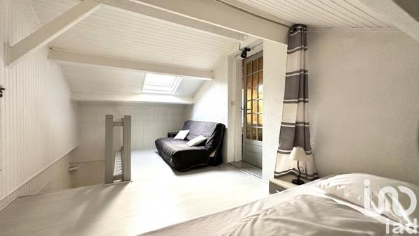 Maison 9 pièces de 260 m² à Arès (33740)