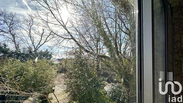 Maison 9 pièces de 260 m² à Arès (33740)