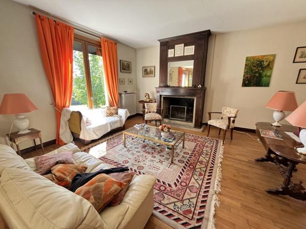 Maison à vendre 296 520 € Brive-la-Gaillarde 6 p 200 m² DPE D