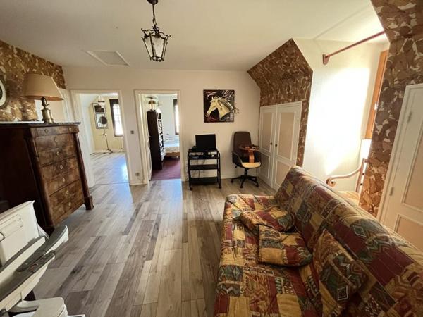 Maison à vendre 296 520 € Brive-la-Gaillarde 6 p 200 m² DPE D