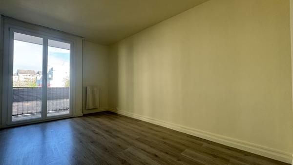 Appartement Livry Gargan 3 pièce(s) 71 m2