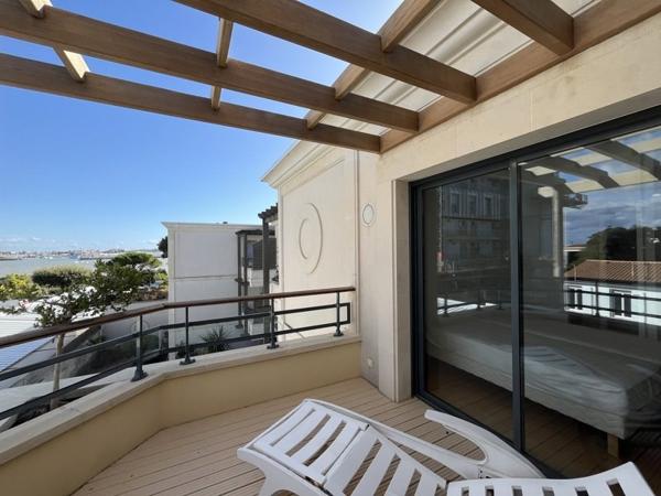 Appartement à louer 1 400 € CC La Rochelle 3 p 83 m² DPE C