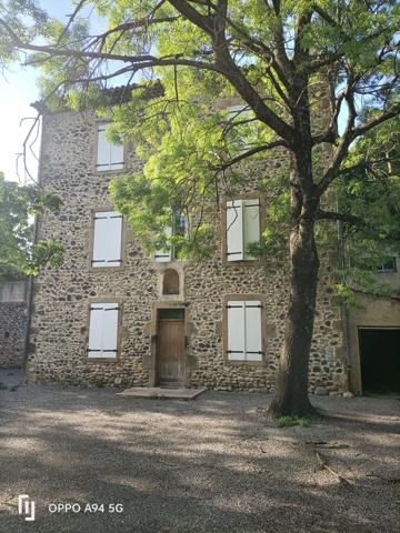 À vendre - Bastide, 11 pièces situé à Saint-Julien-en-Saint-Alban (07000)