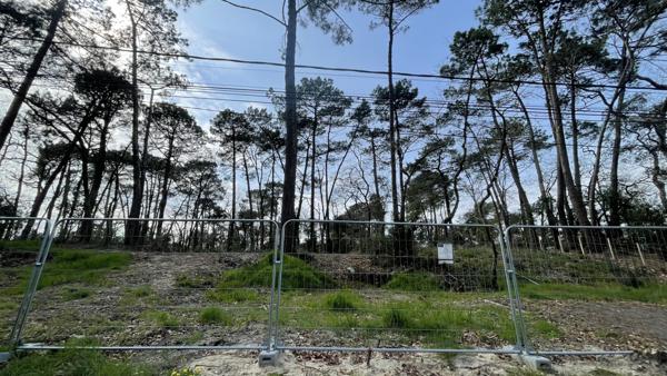SUPERBE TERRAIN VIABILISE A CAPBRETON EMPLACEMENT EXCEPTIONNEL