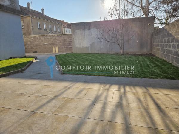 Maison
                                                                                                                                                                                                                                                                                                                        8 pièce(s)                                                                                                                                                                                                          6 chambre(s)                                                                                                                                                                                                          168  m²
