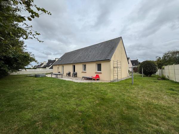 Maison individuelle à vendre à Bourg-Blanc dans le Finistère (29860), ref : 1033