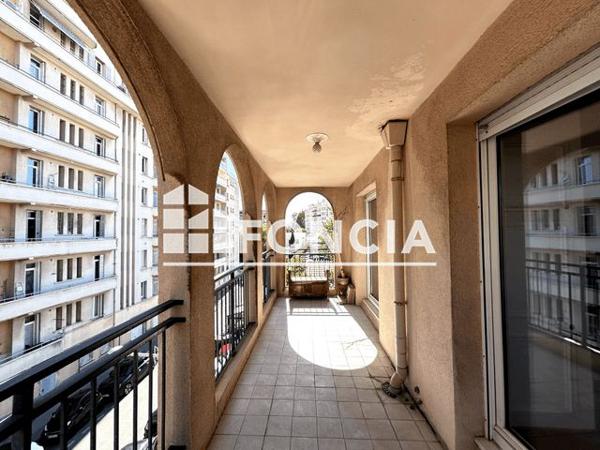 À vendre Appartement 3 pièces 83 m² - Marseille 13008