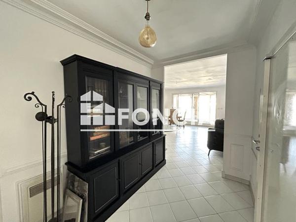 À vendre Appartement 3 pièces 83 m² - Marseille 13008