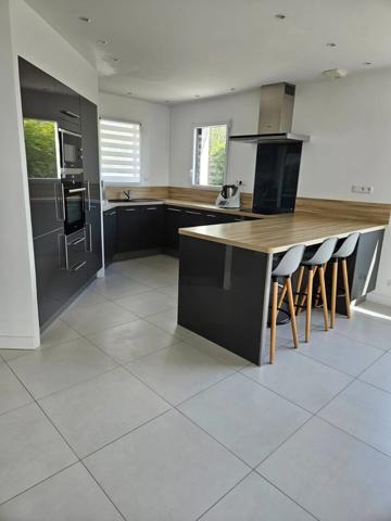 Maison à vendre 6 pièces ROSNOEN (29)