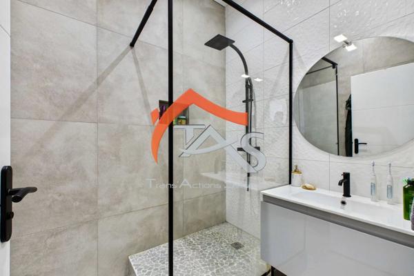 Vente Appartement 5 pièces 93 m2 à Saint-Étienne