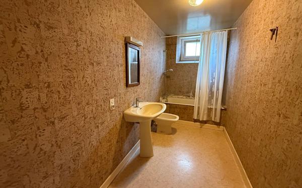 Maison à vendre    5 pièces • 187,49 m2 Pontonx-sur-l'Adour