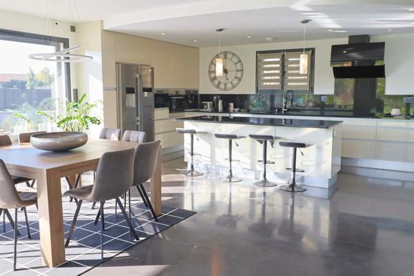 Moirans (38430) Villa 272 m2