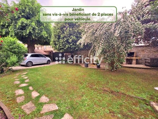 Maison
         7 pièces
        - 135 m² 499 000 € *