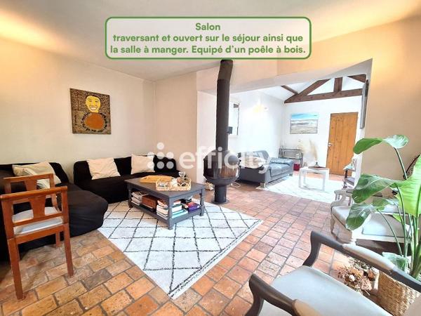 Maison
         7 pièces
        - 135 m² 499 000 € *