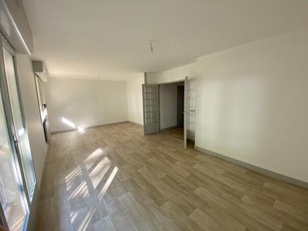 APPARTEMENT RENOVÉ  - 1 CHAMBRE - 65m²