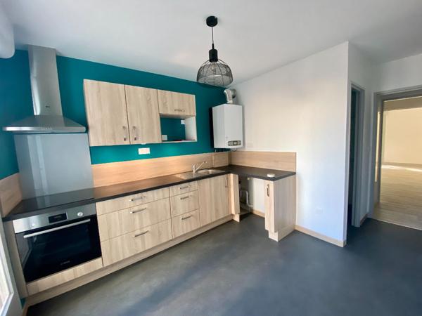 APPARTEMENT RENOVÉ  - 1 CHAMBRE - 65m²